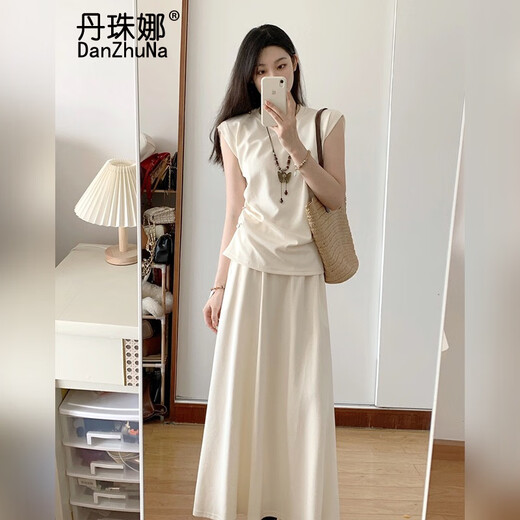 Danzhuna (Danzhuna) Petite robe parfumée Vêtements féminins d'été 2025 Nouveau édineur de corps en forme de poire français Suit à jupe longue pour les femmes 3532 beige + jupe d'abricot xl