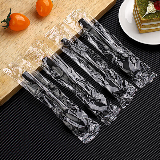 Disposable dessert spoon, individually packaged, takeaway packaged beetle spoon, thickened ins plastic cake spoon, edible black beetle spoon, 50 pieces/individually packaged