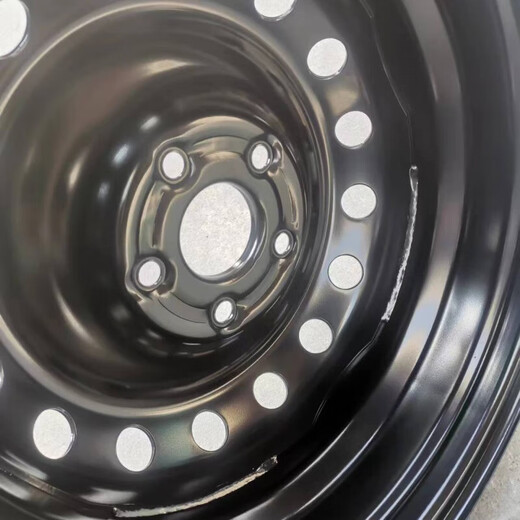 Suitable for Changan Auchan x70A iron rim wheel steel rim Auchan x70a iron rim steel rim 16-inch Auchan spare tire Auchan X70A 16-inch wheel air supply nozzle