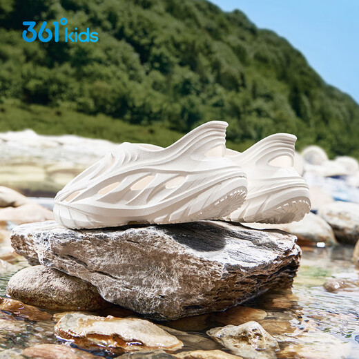 
361 children's hole shoes 25 summer men and women middle-aged children breathable soft and elastic water and land, one foot to pedal beach sandals white 38