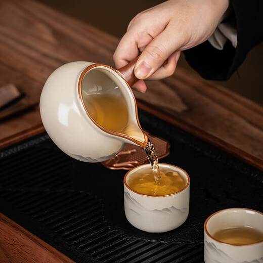 Porcelain brand tea set Guanshan automatic tea set complete set Ru kiln tea infuser complete set home gift Kung Fu tea set drainage tea tray set <Shui Mo Guan Shan> automatic tea set eight cups + tea tray