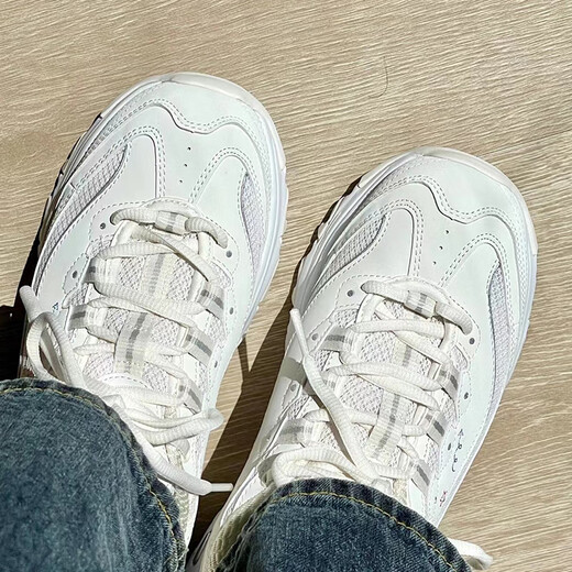 SKECHERS DLITES Series Strap Dad Shoes Sports Sports Sports White White Altura que aumenta los zapatos 896155 Silver 11979-WSL Spot 39