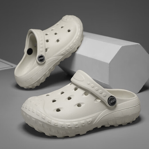Guanmaopei Kinder weicher Bodenloch Schuhe für Jungen und Mädchen Sandalen Haus im Freien Gartenschuhe schwarz 24