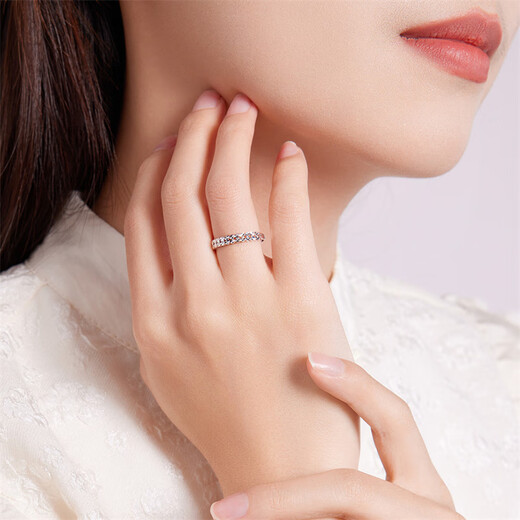 Safir platinum ring for women PT950 platinum baby's breath live platinum flash car flower ring for girlfriend's birthday gift, about 1.95 grams