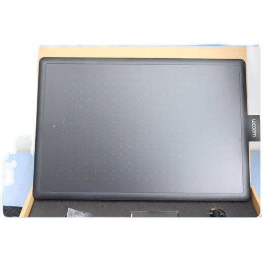 WACOMCTl-672手绘写字板和冠电子bamboo671网课入门电脑绘画板 ctl-672豪华套装版 27.7x18.9cm