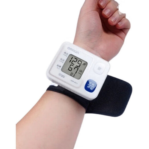 欧姆龙（OMRON）【家庭装】 欧姆龙Omron/HEM-8611  8613腕式全自动电子血压计 HE HEM-6121(6182升级款)