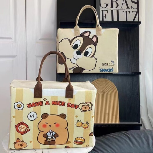 Neuer Cartoon -Reisetasche faltbare Aufbewahrungsbeutel mit großer Kapazität Exquisite Filzgepäckbeutel kann für Lieferbeutel Khaki tragbarer Orangenbär 40*30*20 Putt werden