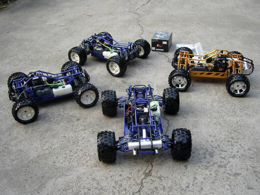 Zhouke fuel toy car Saiyan remote control metal version 1 5 gasoline car remote control 24G remote control big truck