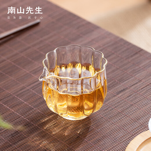 Mr. Nanshan Kungfu tea set accessories heat-resistant glass tea sea tea divider tea ceremony spare parts lotus glass fair cup lotus glass fair cup