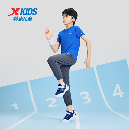 XTEP (XTEP) Kurzärmeliges T-Shirt für Kinder für den Sommer mit mittleren Kindern mit mittleren Kindern mit dem Schnelltrocknen von Kleidung Basis Hemd Royal Blue [9215] 170 cm