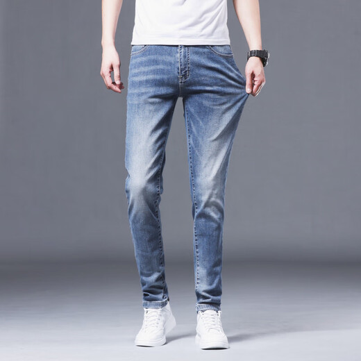 2025 Summer delgado jeans azul claro para hombres delgados pies delgados de alta gama Versátiles de pantalones largos casuales 1048 pies azules claros delgados 28 cintura 2 pies 1 1