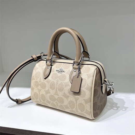 Entraîneur (entraîneur) Boston Mini mini sac féminin Bag Sac d'oreiller Pouioir moyen Sac de seau Rowan One-épaule officiel authentique Rowan Large Couleur d'Oat Cy679 IMXI9