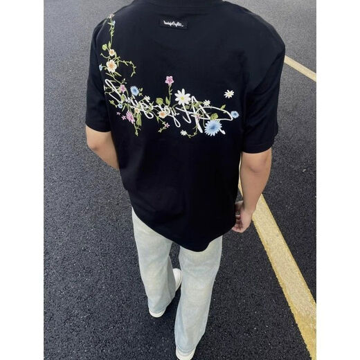 7家优品花卉刺绣字母短袖t恤男款夏季美式高街潮牌高级感学院风情侣上衣 XXJR-1025白灰色 XL