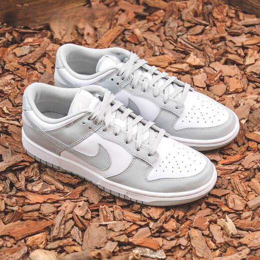 Nike (NIKE) DunkLowRetro gray and white low top anti-slip wear-resistant board shoes DD11-103DD11-101 dd1391-103 35.5