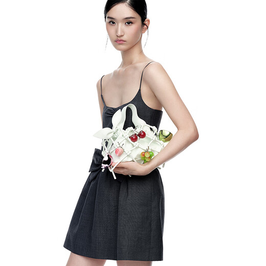 CHARLES&KEITH  x YVMIN“熟透的果子”合作系列礼盒水果篮云朵包 Mint Sorbet薄荷色 S