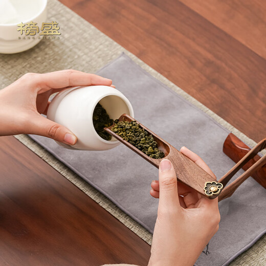 Bangsheng solid wood tea spoon tea set accessories tea shovel household high-end wooden tea spoon Liujunzi accessories single Zhiyin tea spoon (walnut)