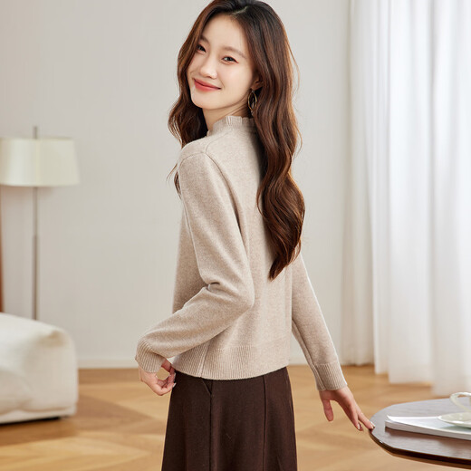 Shexi (Srcr) 26-count cashmere blended short round-neck wool sweater for women with base layer spring and autumn thick knitted sweater