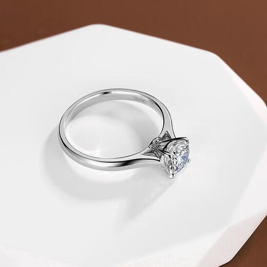 Junpoqifan 18k gold cultivated diamond ring for women classic four-claw real diamond one carat 50 points diamond engagement ring platinum PT950 50 points classic four-claw D VS1 No. 8 circle