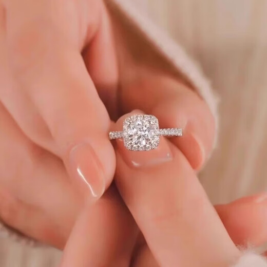 Pt950 Platinum Moissanite Diamond Ring Women's New Square Bag One Carat Diamond Ring Platinum Ring Wedding Proposal Light Luxury Princess Round Bag Main Stone 2 Carats You need to keep silent and contact customer service to note the circle number