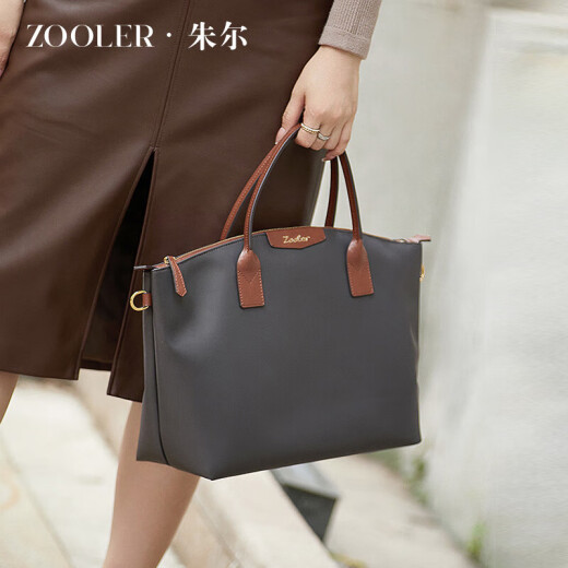 朱尔（ZOOLER）复古包包女士2025新款大容量通勤妈妈包中年轻便上班族手提包 素灰色【复古典雅轻便耐磨防水轻