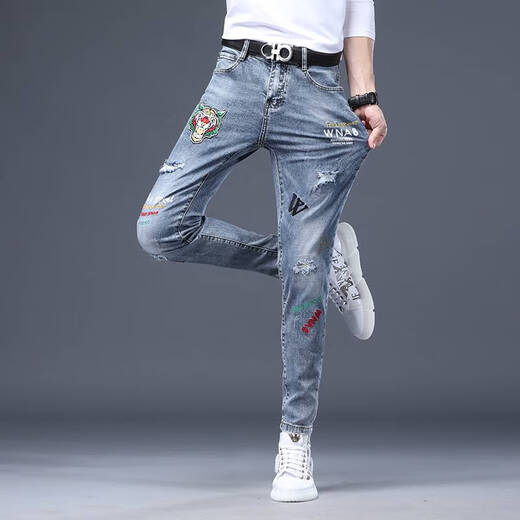 JEEP SPIRIT Jeep 2025 Summer New ripped Print Jeep Men's Slim Straight Small Foot Embroidery Versatile Elastic Sky Blue 6626 28 2.1 feet