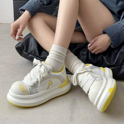 
Graffiti niche design sense board shoes for women ins trendy 2025 spring and summer new color-blocking thick-soled height-enhancing casual sports shoes Panda color [upgraded wear-resistant film] 37