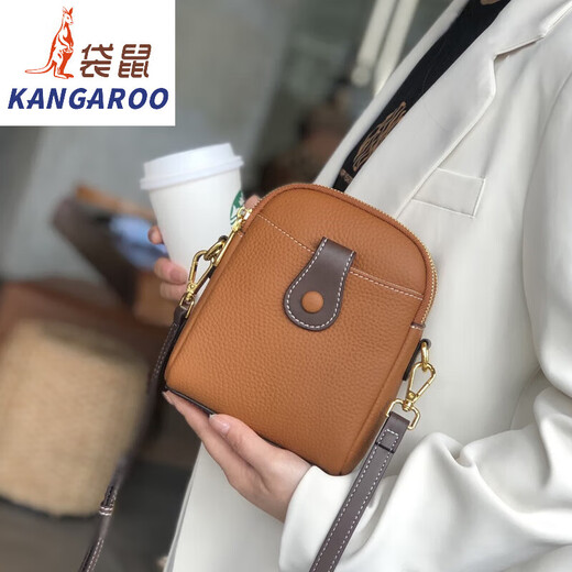 Kangourou 2025 petit sac pour femme nouveau style sac pour femme en cuir véritable souple sac pour téléphone portable sac seau polyvalent sac à bandoulière tendance mini sac pour femme blanc cassé