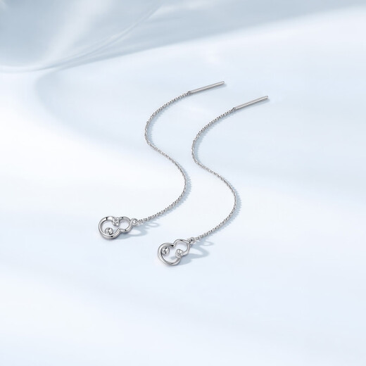Chao Acer Boya Hulu platinum earrings for women PT950 earrings car with Chinese style as a gift for girlfriend, priced at 250 yuan, 1.75g, one pair