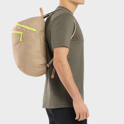 始祖鸟（ARC'TERYX）Heliad 15L纯色刺绣图案拉链开合 尼龙 书包背包双肩包 常规 男女 葳藤棕/竞速绿