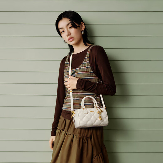 JUST STAR Waffle Boston Bag Women's 2025 New Handbag Light Luxury One-Shoulder Crossbody Bag Commuter Pillow Bag Cream White Fashion High-end Brand Birthday Gift Women