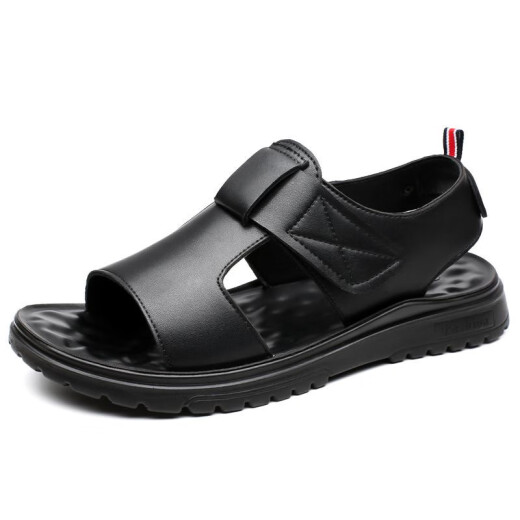 Sandalias de cuero genuino para hombres 2025 Nuevo verano transpirable sin deslizamiento zapatos de playa al aire libre sandalias de conducción de suela gruesa CLP6189 Negro 38