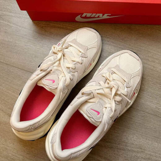 Nike (nike) кроссовки для кроссовки.