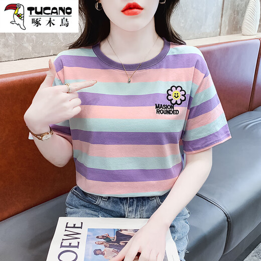 T-shirt à manches courtes à manches courtes à manches courtes pour femmes