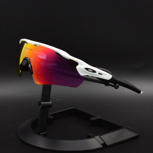 Oakley 9275 Lunes à vélo 9208 Sports extérieurs Moulonnaire de sports et lunettes de soleil Cadres TR90 pour hommes et femmes couples, draps rouges à cadre blanc complet, emballage simple + comptoir