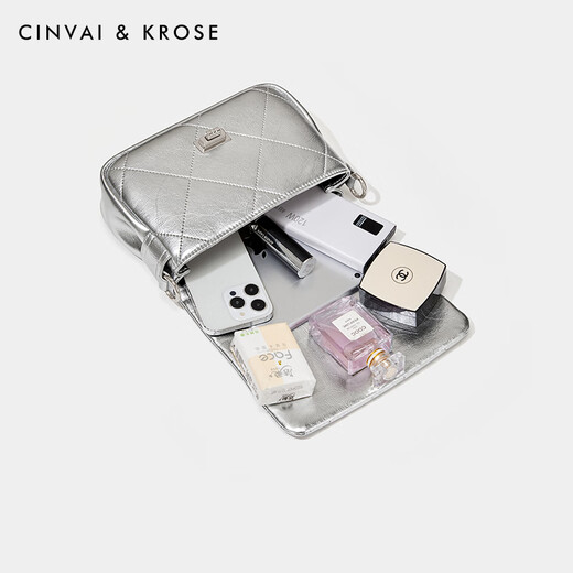 CinvaiKrose官网小c&k包包女包2025新款链条高级感斜挎包菱格女包通勤腋下包 银色