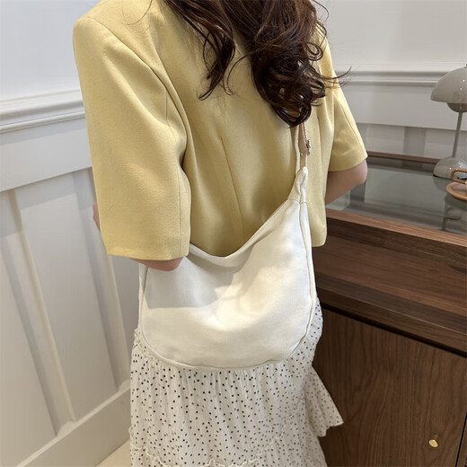 Sacs de mode pour femmes Sacs de bodal de bodal polyvalent japonais simples pour les étudiants sacs de boulettes de grande capacité pour la mode 805 blanc
