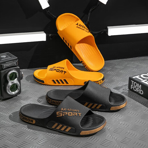 Slippers for men to wear outside in summer plus size for couples home soft-soled bathroom bath non-slip slippers for women outdoor summer slippers upgraded black 42-43 (suitable for sizes 41-42)