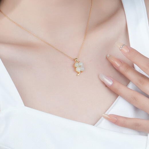 DAMILA new four-leaf clover necklace for women s925 national style collarbone chain Hetian jade pendant F3897 Hetian jade gold necklace 925 silver
