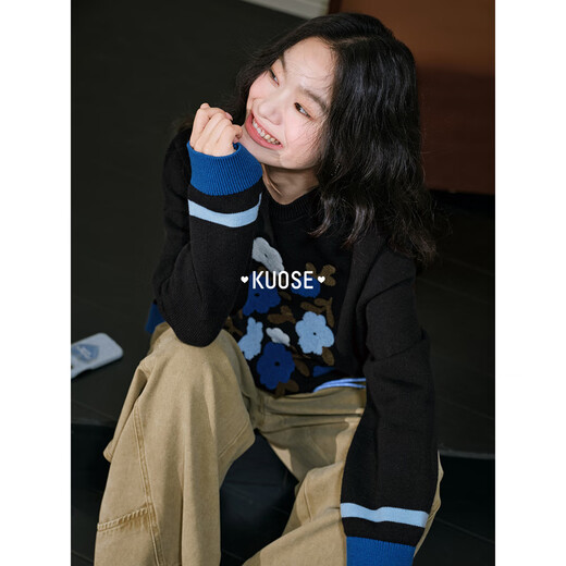 Wide color black towel embroidered sweater long-sleeved sweater 25 autumn and winter new style women's soft waxy loose bottoming top black S