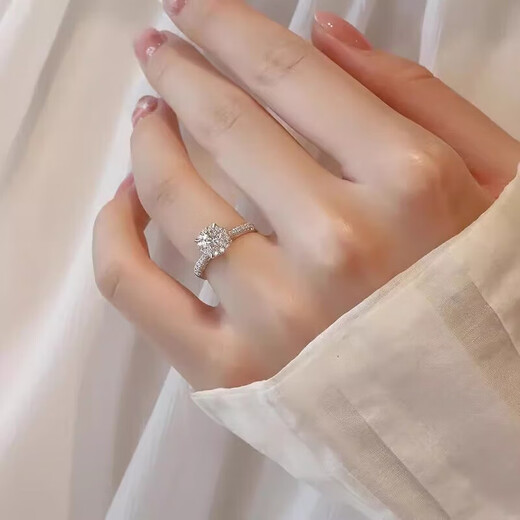 Pt950 platinum ring female moissanite color diamond ring closed index finger ring niche design girl diamond proposal gift diamond ring 50 points - light luxury model default live mouth can be adjusted in size