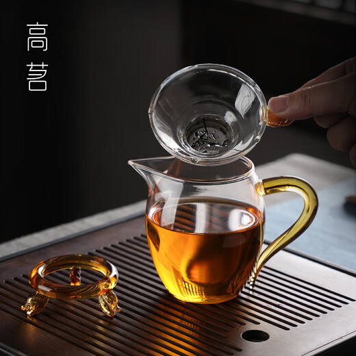 Gaoming Japanese-style fair cup thickened high borosilicate glass high temperature resistant tea divider simple transparent tea sea single tea set accessories gold handle-Linglong male cup