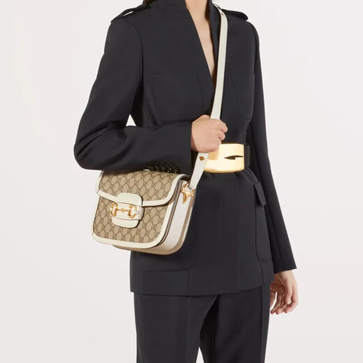 Gucci (Gucci) Satteltasche Horsebit 1955 bedruckte Leinwand Leder One-Shoulder Crossbody Tasche für Männer und Frauen [Geschenk] Weiß 602204-92TCG-9761 Länge 25 cm Breite 8 cm Höhe 18 cm