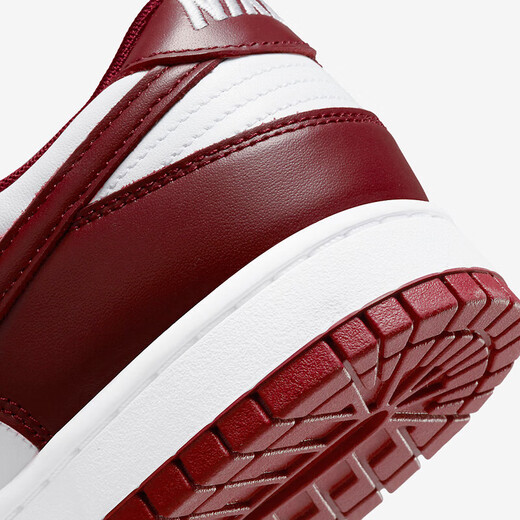Nike (NIKE) [Trendy] Men's Shoes Dunk Low Retro Team Red Low Top Retro Lightweight and All-match Casual Board Shoes DD1391-601 40