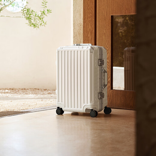 Caparero de maleta de errores para hombres y mujeres Bolsas de viaje MARCO DEL ALUMINUM PROBABLE PEQUEÑA PERLA Pearl White 20 pulgadas