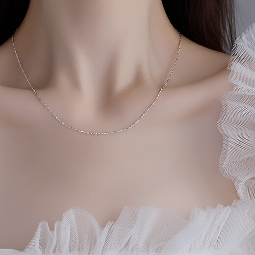 LAOMIAO 999 Collier en argent sterling pour femmes 2025 Nouvelle chaîne ordinaire Lumière Luxury Niche Snake Os Bone Snake Sans Pendants Pendants Plavicle Chain Accessories 999 Star Pure Chain