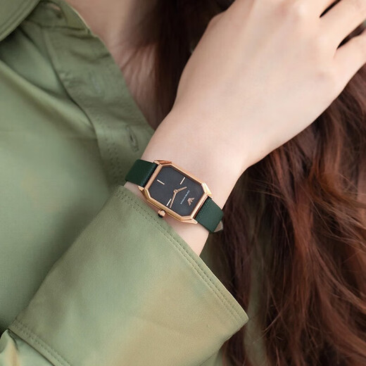 Emporio Armani Pareja Mira el cumpleaños 520 Valentín Regalo Fashion Fashion Mass's y Women's Watch [Caja de regalo] AR60053+AR11149