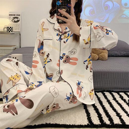 Sieben Wölfe (Septwolves) Fabrik Pyjamas Japanischer Cartoon Pudding Hund