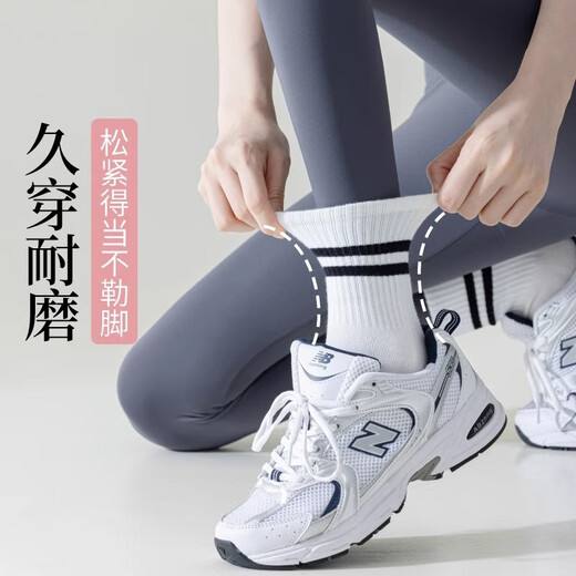 Yoga socks, women's fitness non-slip mid-calf socks, spring and autumn indoor skipping rope dance floor socks, sports Pilates socks, random 1 pair, one size fits all