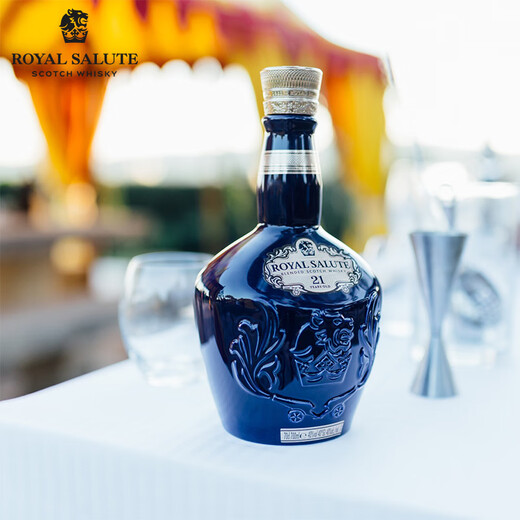 皇家礼炮（Royal Salute） 21年 苏格兰调和型威士忌 1000ml 40度 进口洋酒 裸瓶装
