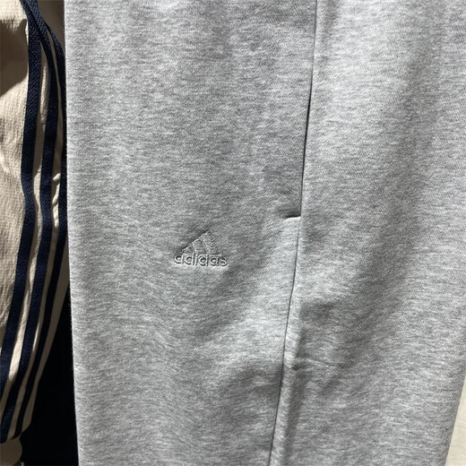 阿迪达斯 （adidas）运动裤男裤夏季新款休闲裤针织透气宽松五分裤短裤IC9756 IC9816浅灰 XL
